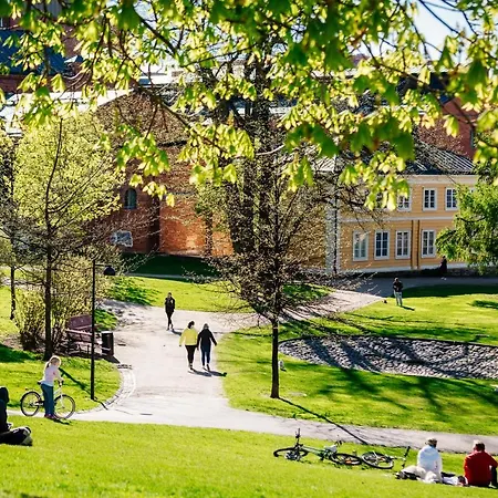 Apartman Yksio Rauhallisella Sisapihalla Helsinki